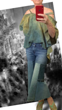 Load image into Gallery viewer, OOAK hand made Patchwork capris jeans size 4/27
